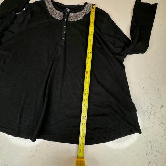 Chaps Sz 3X Plus Black Henley Sparkly Silver Beading Long Sleeve Top - Picture 9 of 11